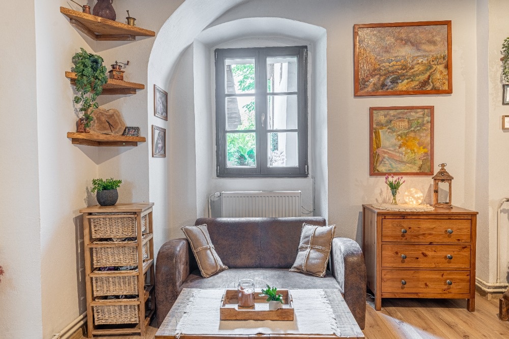 Prodej řadového domu 4+kk se zahradou, Mikulov — fotka 4