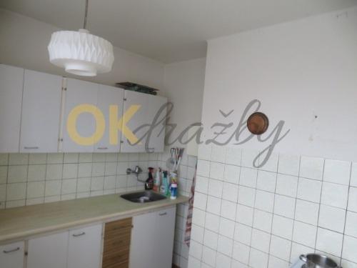 Dražba domu - Červený Kostelec — fotka 11