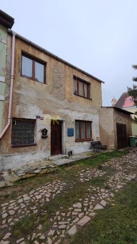 Dražba domu - Kostelec nad Černými lesy — fotka 2