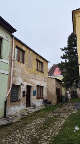 Dražba domu - Kostelec nad Černými lesy — fotka 4