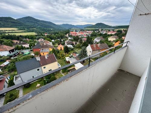 Dražba bytu 3+1 - Klášterec nad Ohří — fotka 6