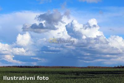 Dražba pozemku - Lovečkovice — fotka 3